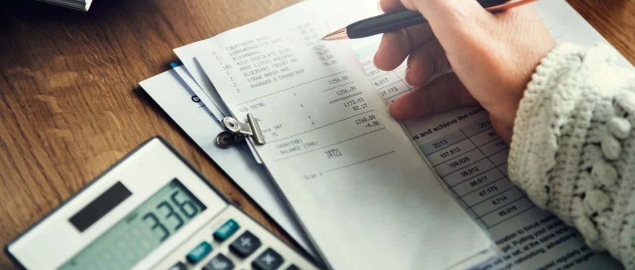 一年留学海外成本概览：预算规划指南