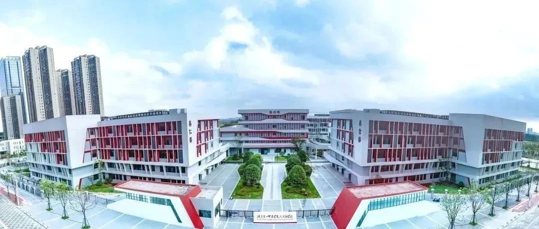 献礼开学季丨从“梦想图”到“实景画”，智慧校园迎来首批学子