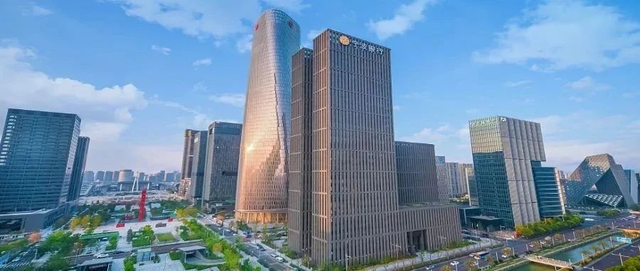 质、量、速三驾马车齐驱，宁波银行跑出三万亿的加速度