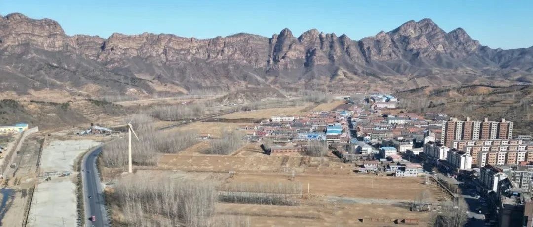 呼风换电！全国首组风储微网充换电站在承德正式投运！