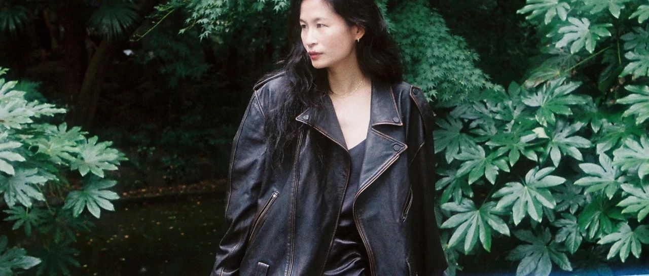 周嘉宁 “我年轻时的朋友”｜一半记忆一半未知