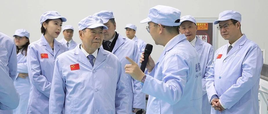 泰国正大集团资深董事长谢国民率团访问银河航天