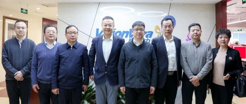 黄山市市长何毅一行调研视联动力