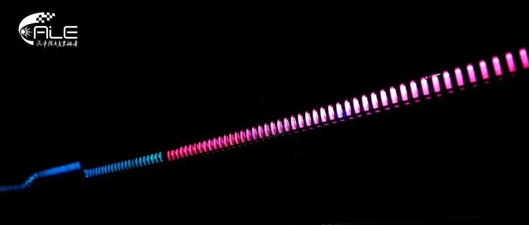智能座舱灯光新标杆|睿博光电重新定义汽车座舱氛围灯律动美学