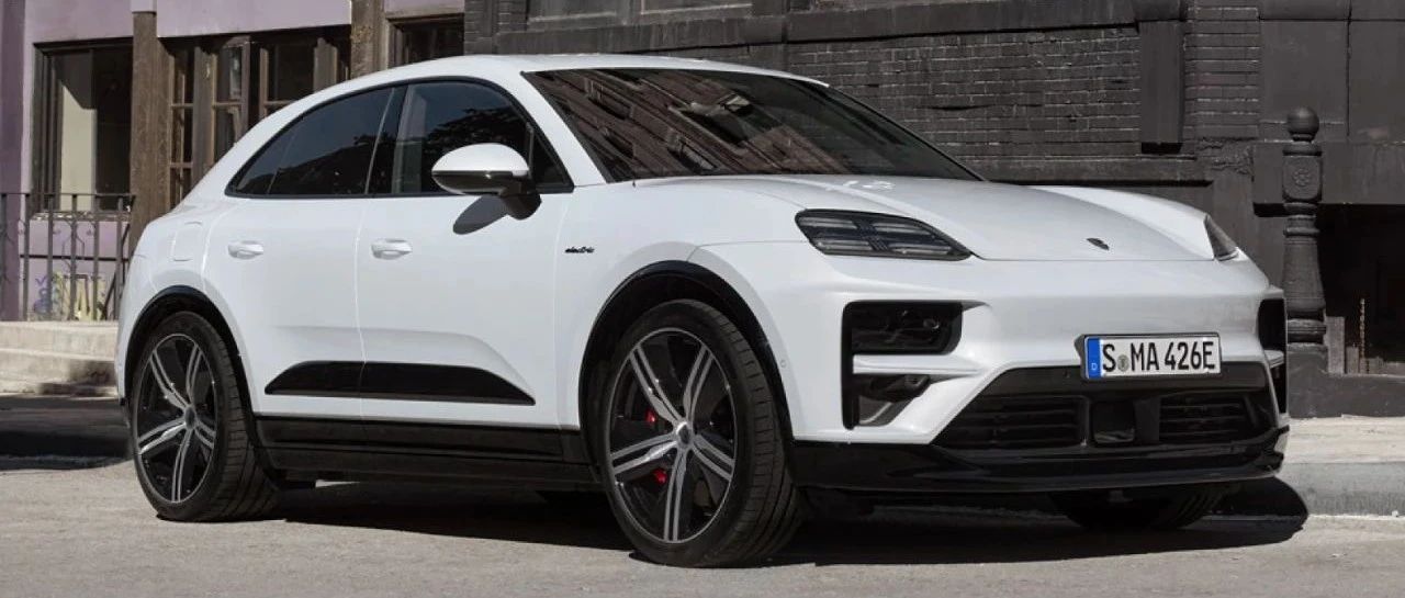 活动招募 | 成都锦江保时捷中心网球体验日