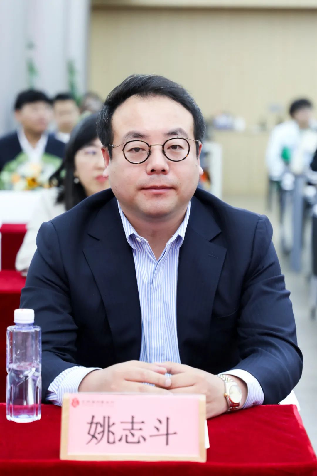姚斗志律师.jpg