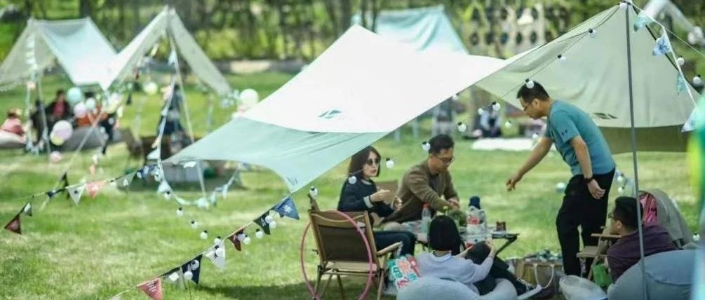 春日漫游图鉴｜把昆明的湖、成都的山、青岛的海，装进你的春天