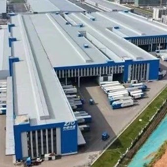 在西南最大快递分拨中心，中通快递助力客户增收、物流降本