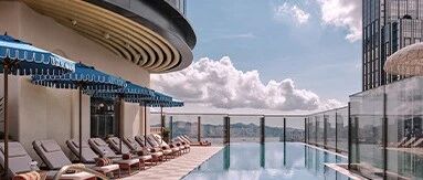 香港尖沙咀金普顿酒店亮相！维港畔解锁「城市出逃」新体验