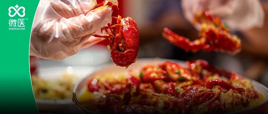 睡前吃东西的危害，不止长胖这么简单