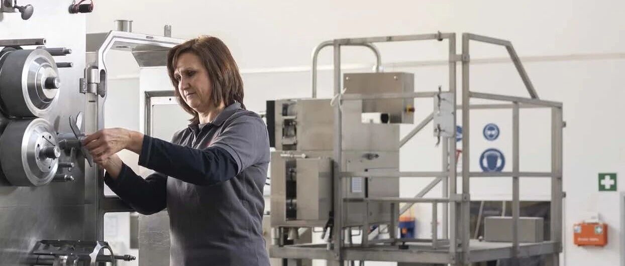 重磅官宣 | 双百年联手