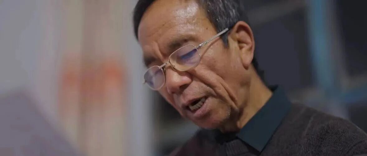 “这一生也没有办法”，没轻没重的「老辈子文学」，为何感动全网？