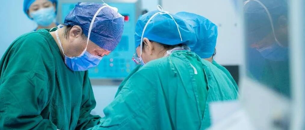 子宫肌瘤合并卵巢囊肿，28岁育龄女性如何在花生五洲重燃生育希望？