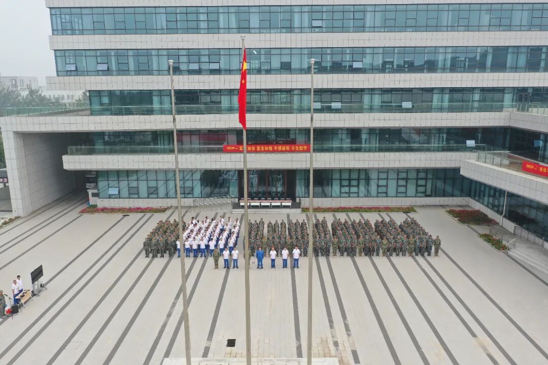 3、升旗 (3).JPG